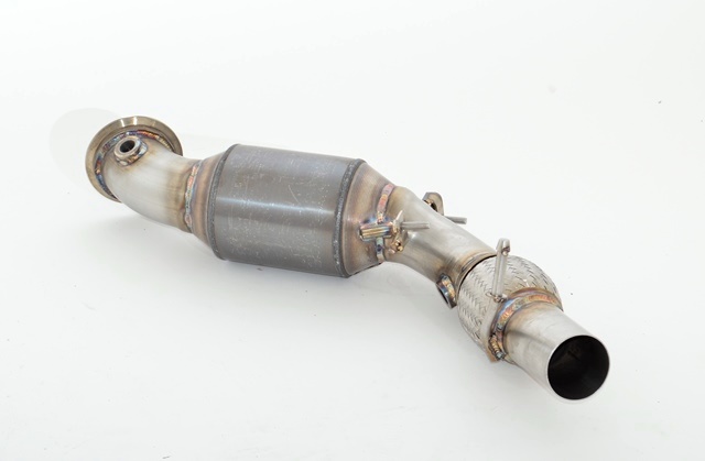 FRIEDRICH Downpipe 76mm mit Sport-Kat. für: BMW 114i, 116i, 118i - F20,F21 /  1.6T - 75,100,125 kW /  Edelstahl - mit HJS Sport-Kat. 300cpsi / Euro-5+6 Norm