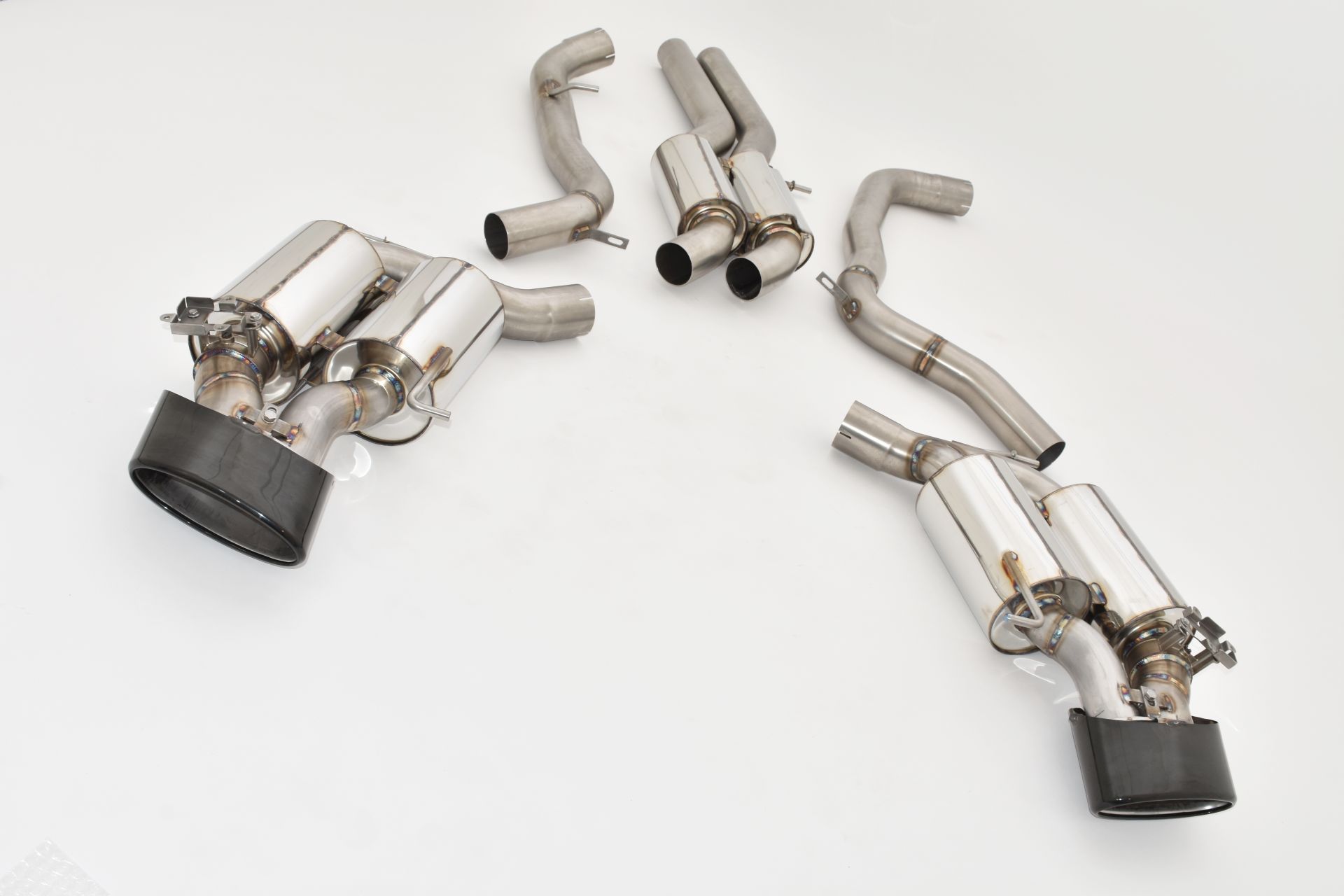 FRIEDRICH Sportauspuff / Duplex-Anlage 2x 76mm Edelstahl ab VSD für: AUDI RS6 - 4K / 4.0TFSI - 441 kW  |  Endrohr nicht wählbar, wird mit Endrohr 110x220mm oval seitlich abgeschrägt geliefert / orig. Klappensteuerung kann weiterverwendet werden