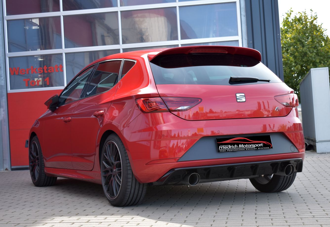 FRIEDRICH Sportauspuff / Duplex-Anlage 76mm Edelstahl ab Kat./OPF für: SEAT Leon - 5F / 2.0TSI - 140 kW, mit OPF |  Endrohr-Typen: alle / auch für Seat Aerodynamikkit, Cupra- und Rieger-Heck lieferbar