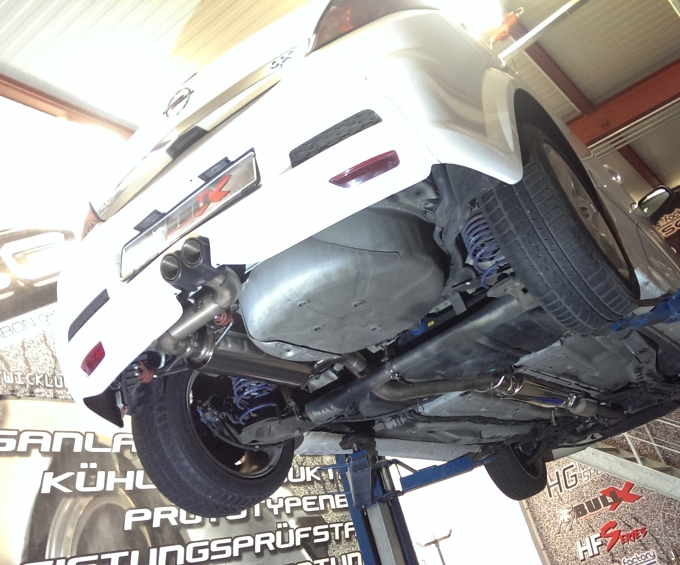 BULL-X Sportauspuff / Anlage 76mm ab Kat. für: OPEL Astra H OPC / 2.0T - 177 kW / Endrohr: Carbon, 2x 76mm rund, schräg