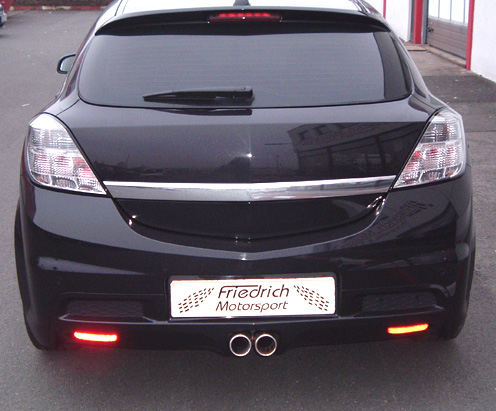 FRIEDRICH Sport-Auspuff / Anlage 63,5mm mittig Edelstahl für: OPEL Astra H GTC OPC / 2.0T - 177 kW |  Endrohr-Typen: 2x 70mm rund, 1x 120x90mm oval, 1x 80x140mm trapezförmig, 1x 100mm rund  | Hinweise: Endrohre mittig wie original
