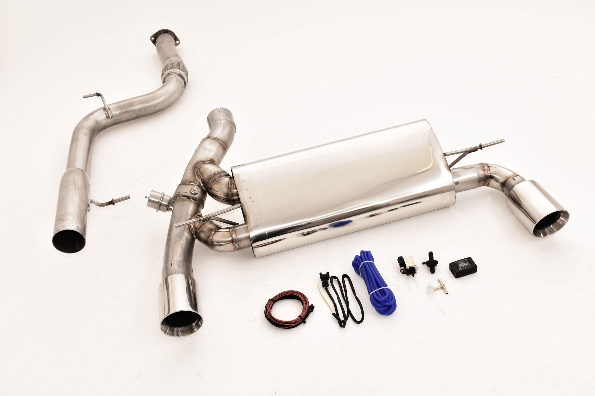 STREET BEAST Klappen-Auspuff / Duplex-Anlage 76mm ab Kat. für: FORD Focus RS - DA3 / 2.5T - 224 kW  |  Endrohr-Typen: alle  |  Klappensteuerung über Handy-APP