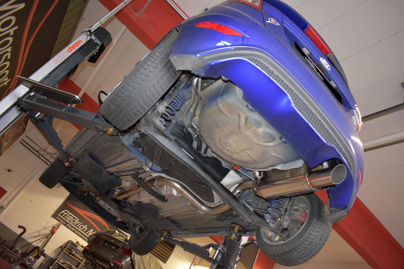 STREET BEAST Klappen-Auspuff / Anlage 70mm ab Kat. für: FORD Fiesta ST - JA8 / 1.6T - 134 kW  |  Endrohr-Typen: alle  |  Klappensteuerung über Handy-APP